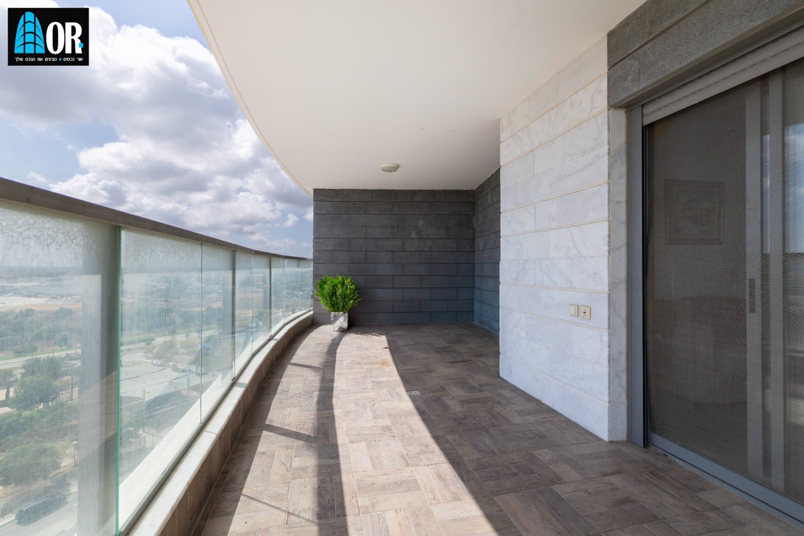 הנמל 10 יבנה (1)