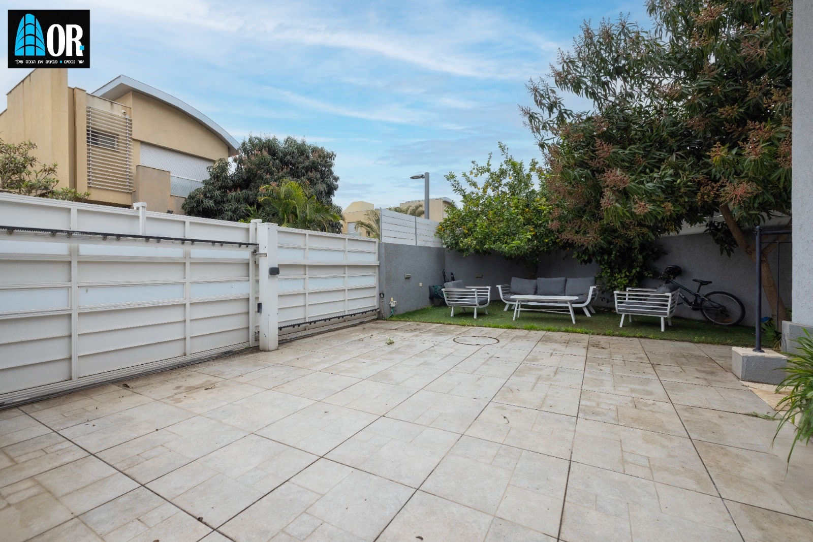 WhatsApp Image 2026-04-12 at 10.48.25 (3)