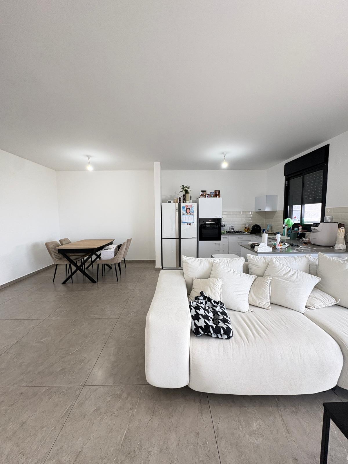 WhatsApp Image 2026-04-20 at 09.56.21 (1)